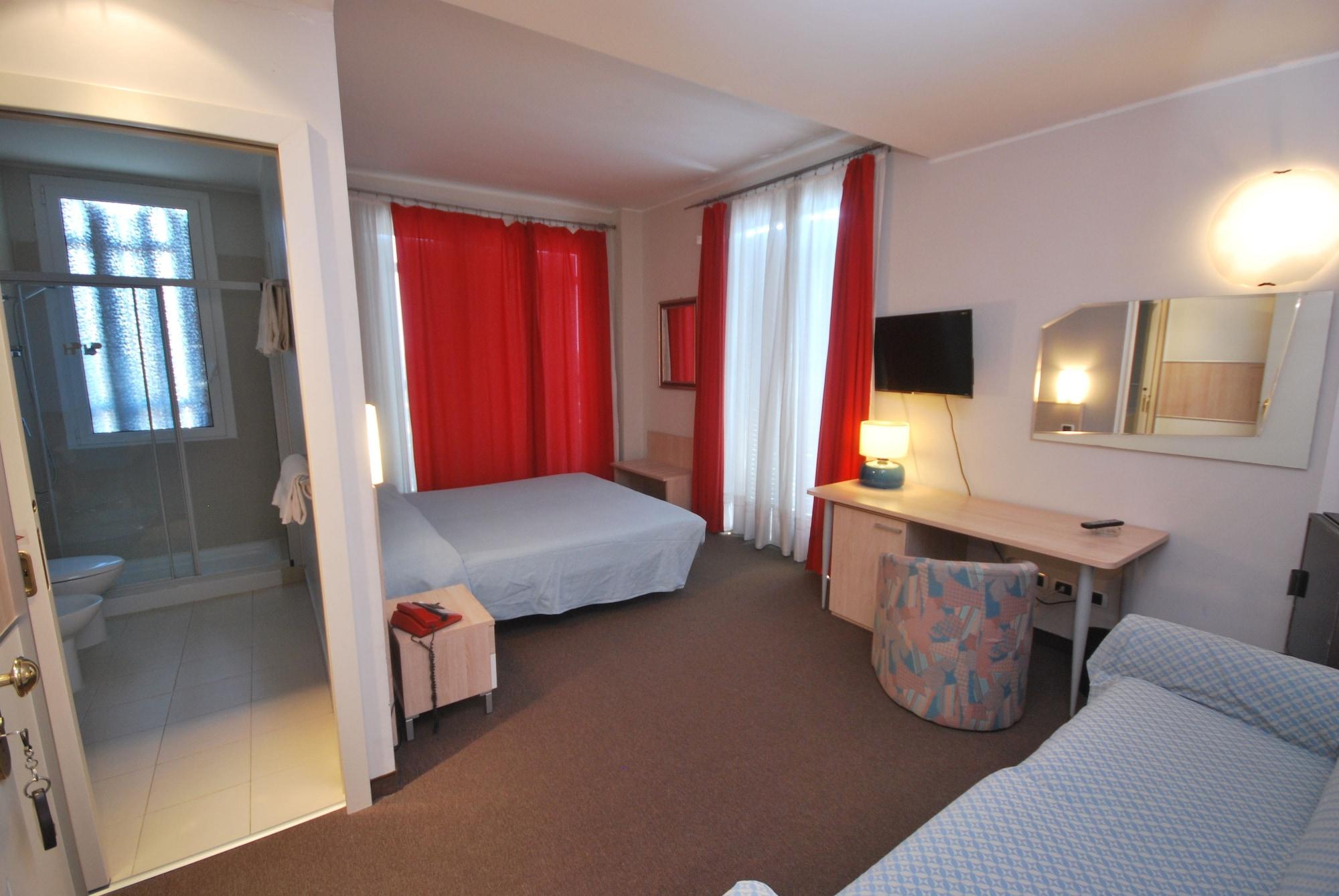 פייטרה ליגורה Hotel Paco מראה חיצוני תמונה