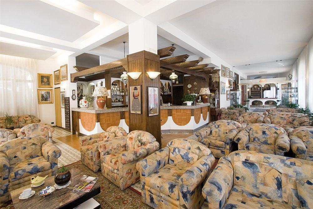 פייטרה ליגורה Hotel Paco מראה חיצוני תמונה